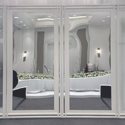 4' x 8' Finestra Backdrop Wall